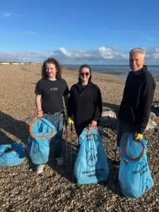 Kreston Reeves makes waves at Sussex beach clean